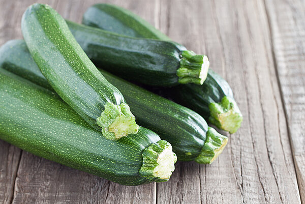 stapeltje courgettes